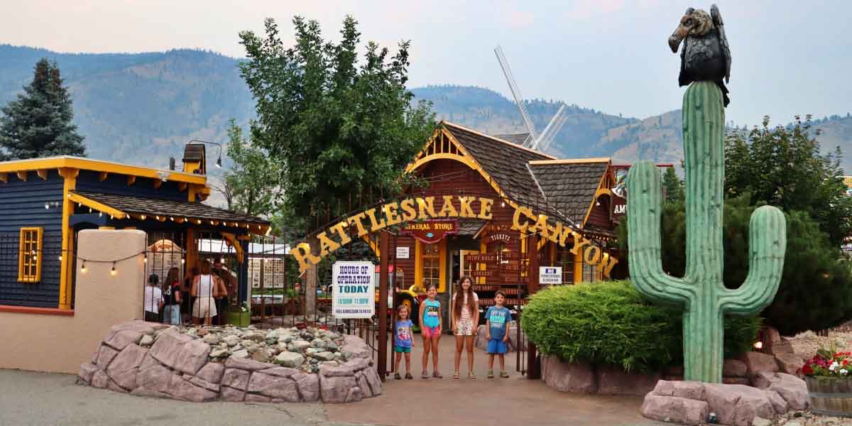 local-amenities-rattlesnakecanyon Rattlesnake Canyon in Osoyoos BC